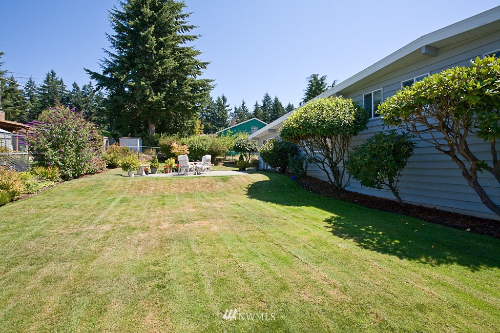 9701 237th Place Southwest Edmonds, WA 98020 - Photo 14 of 15 Gallery Image 14