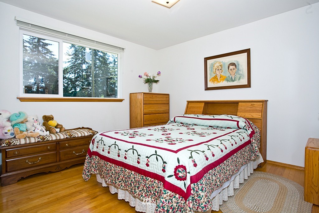 9701 237th Place Southwest Edmonds, WA 98020 - Photo 7 of 15 Gallery Image 7