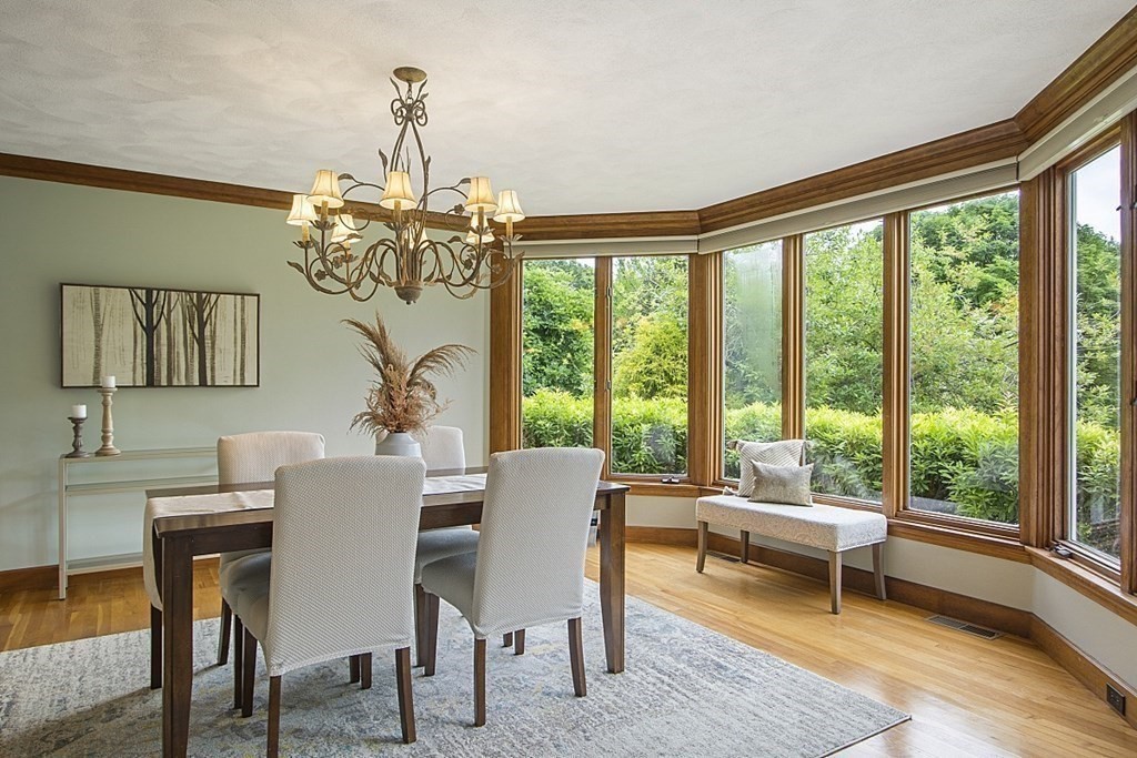 12 Castle Road Westford, MA 01886 - Photo 16 of 42 Gallery Image 16