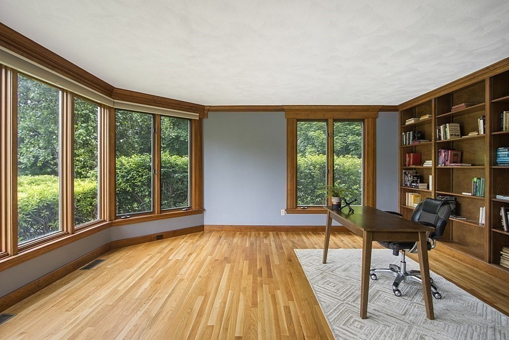 12 Castle Road Westford, MA 01886 - Photo 19 of 42 Gallery Image 19
