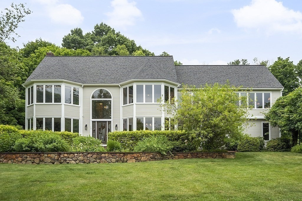 12 Castle Road Westford, MA 01886 - Photo 10 of 42 Gallery Image 10