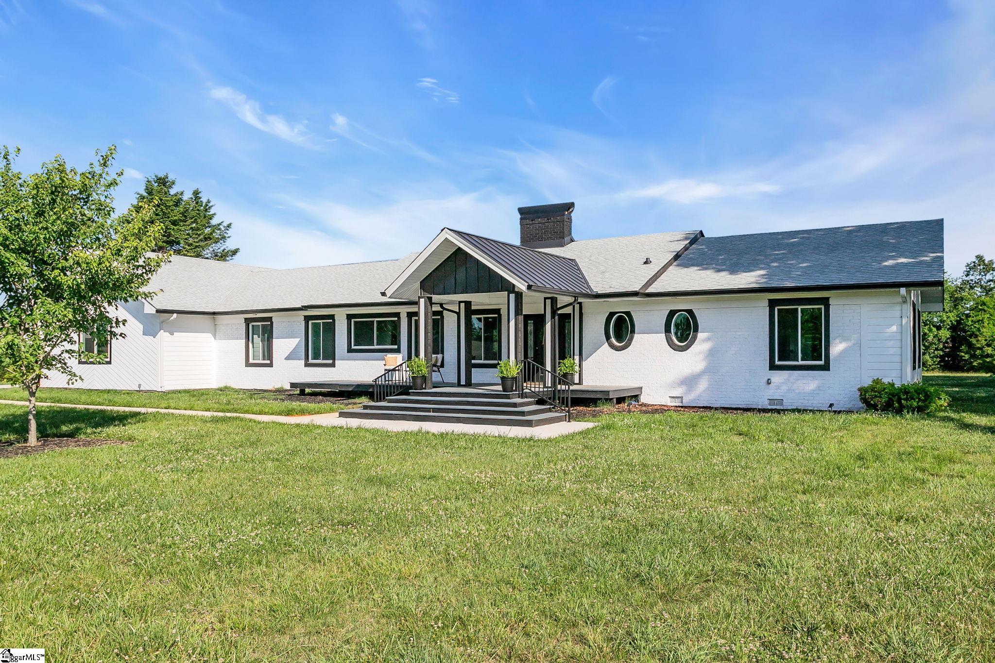 305 Waters Road Taylors, SC 29687 - Photo 10 of 48