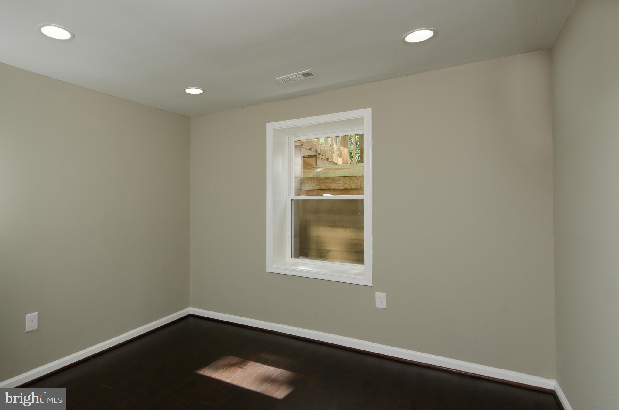1710 Thomas Road Fort Washington, MD 20744 - Photo 18 of 22 Bedroom