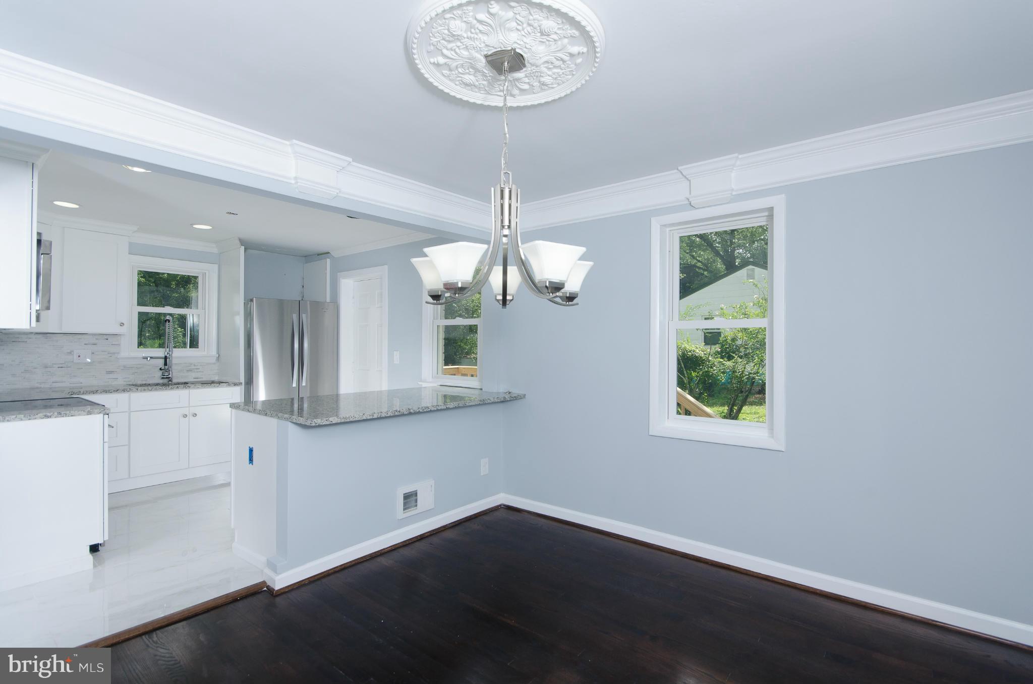 1710 Thomas Road Fort Washington, MD 20744 - Photo 4 of 22 Dining Room
