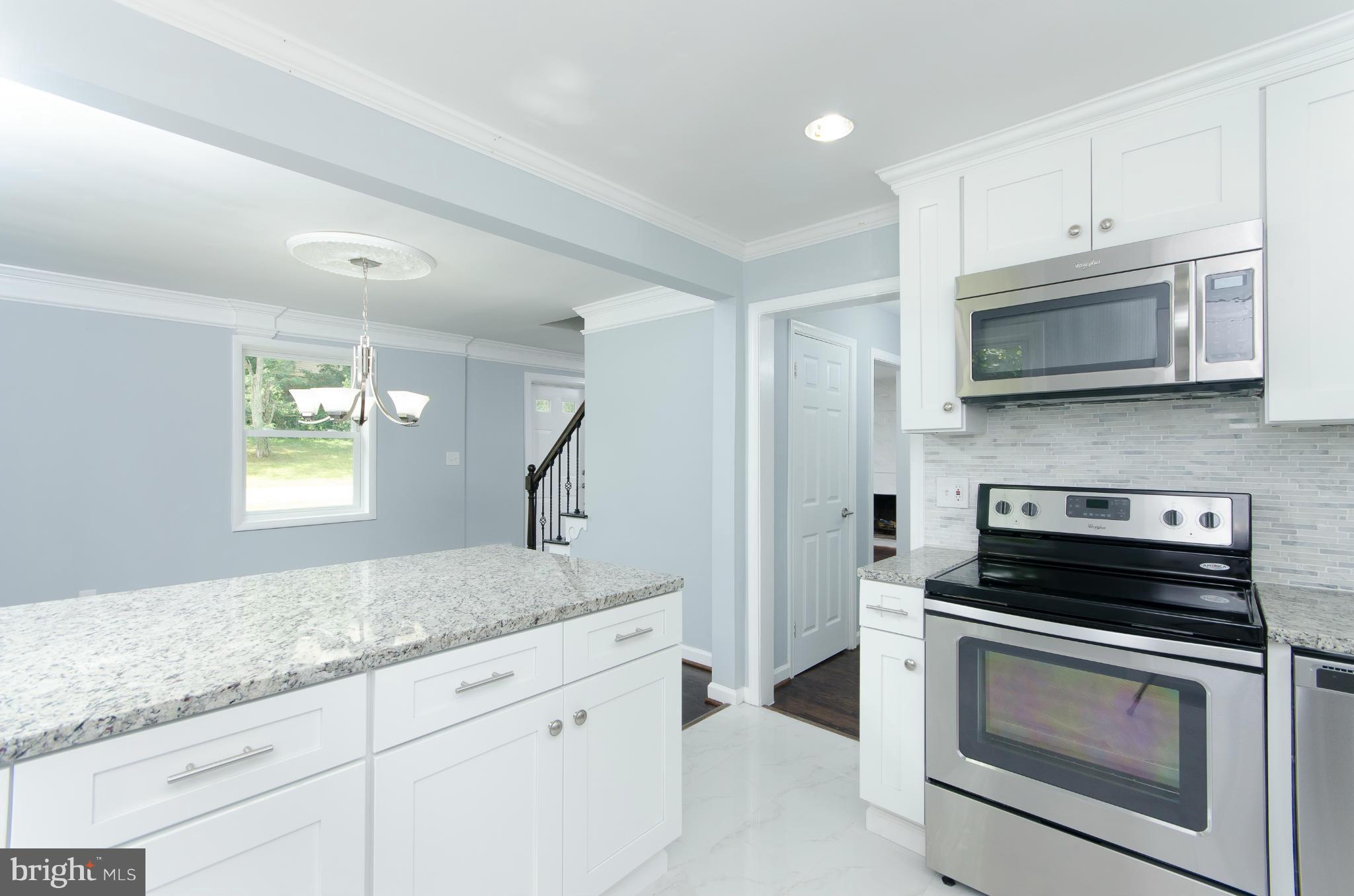 1710 Thomas Road Fort Washington, MD 20744 - Photo 6 of 22 Kitchen