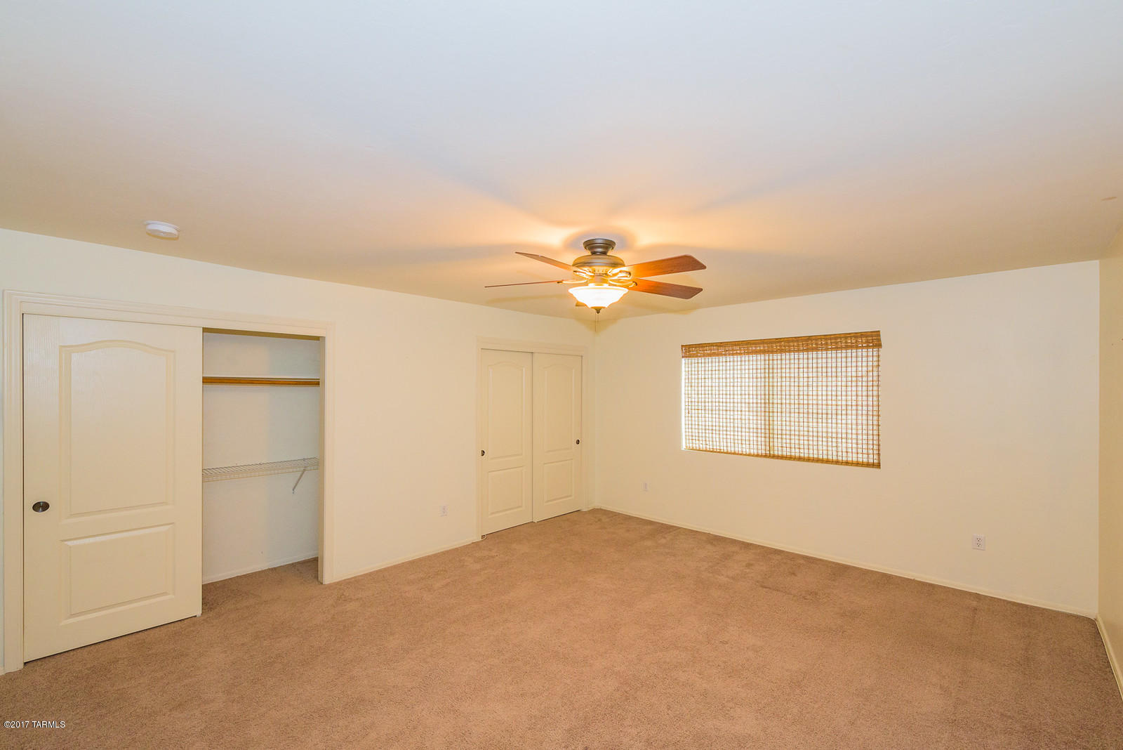 955 South Sposito Place Vail, AZ 85641 - Photo 9 of 26