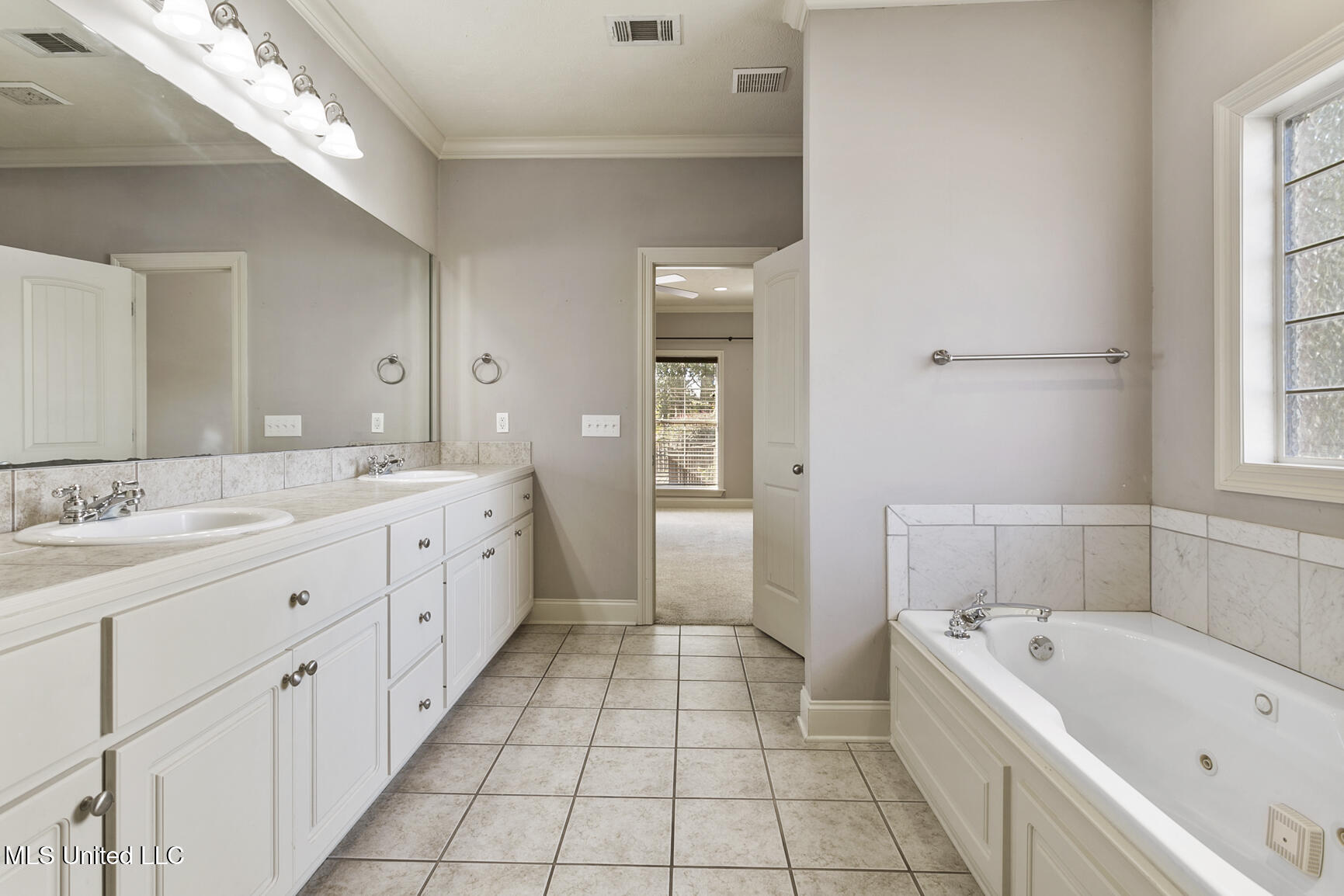 766 Orleans Circle Ridgeland, MS 39157 - Photo 21 of 41 766 Orleans-25