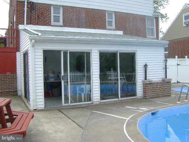 1828 Hanford Road Rosedale, MD 21237 - Photo 11 of 14 Exterior (Rear)