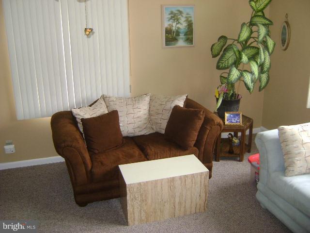 1828 Hanford Road Rosedale, MD 21237 - Photo 6 of 14 Living Room