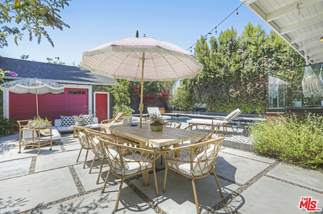 2049 North Berendo Street Los Angeles, CA 90027 - Photo 38 of 47 Gallery Image 38