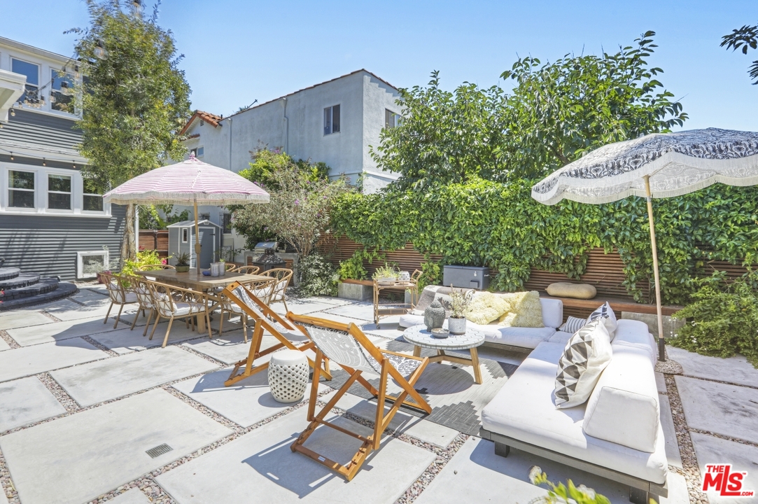2049 North Berendo Street Los Angeles, CA 90027 - Photo 40 of 47 Gallery Image 40