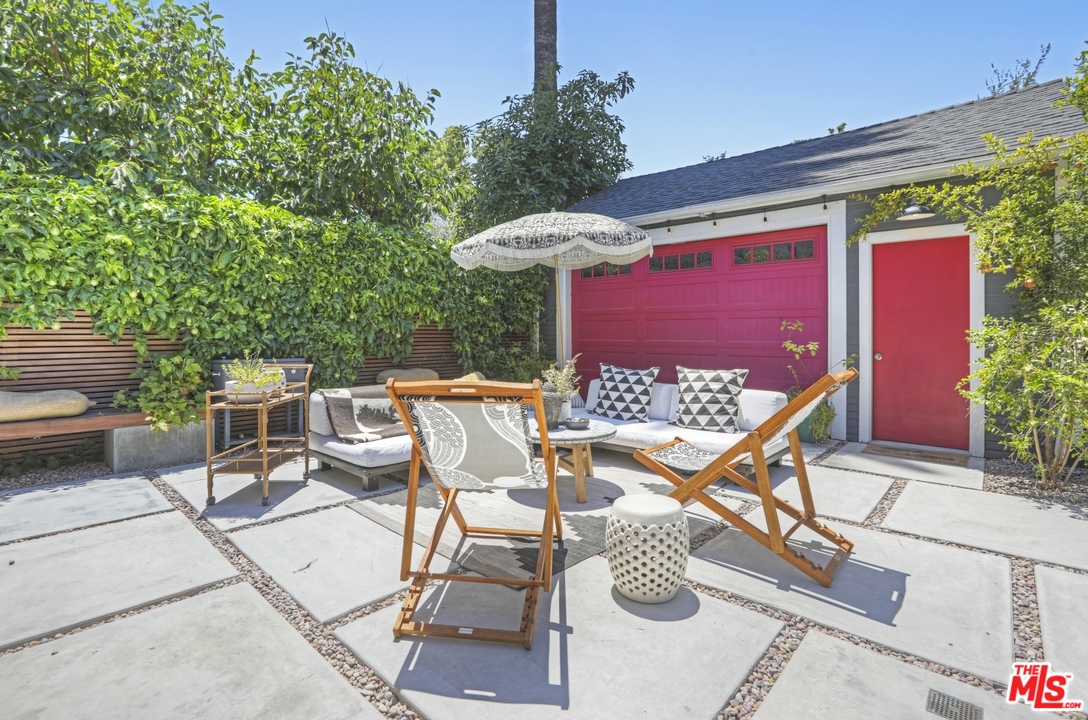 2049 North Berendo Street Los Angeles, CA 90027 - Photo 41 of 47 Gallery Image 41