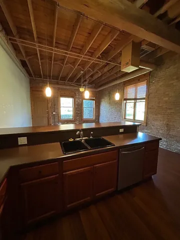 $280,000 | 266 Hutchins Court, Unit 266, Woodstock, IL 60098