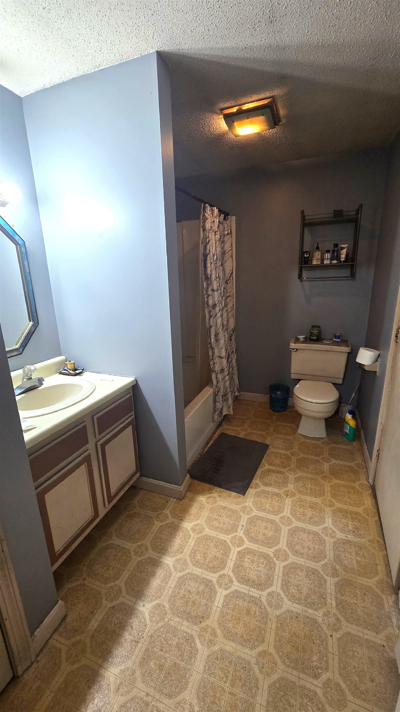39 Fieldstone Circle Weare, NH 03281 - Photo 14 of 27
