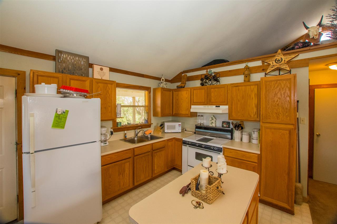 Eagle Ridge Rocksprings, TX 78880 - Photo 8 of 24 Gallery Image 8