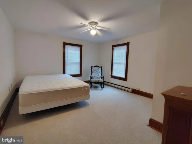 $2,250 | 518 Brunswick Street, Brunswick, MD 21716