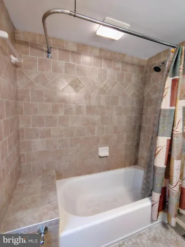 $2,250 | 518 Brunswick Street, Brunswick, MD 21716