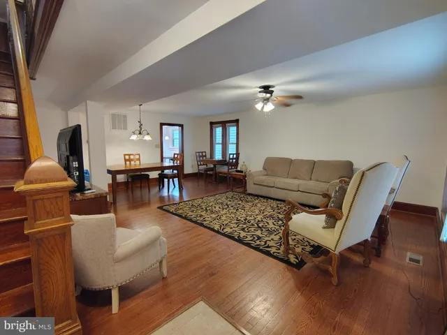 $2,250 | 518 Brunswick Street, Brunswick, MD 21716