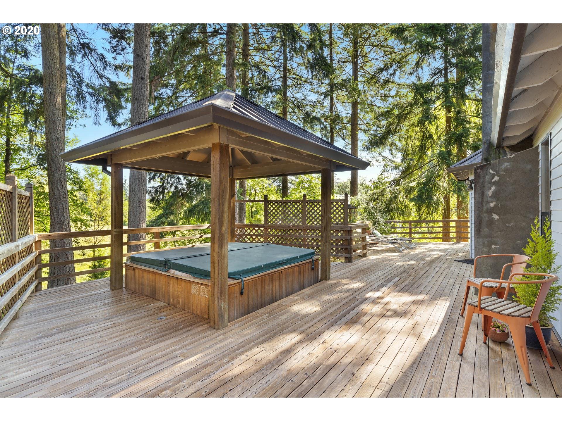 10675 Southwest Hazelbrook Road Tualatin, OR 97062 - Photo 24 of 32 Gallery Image 24