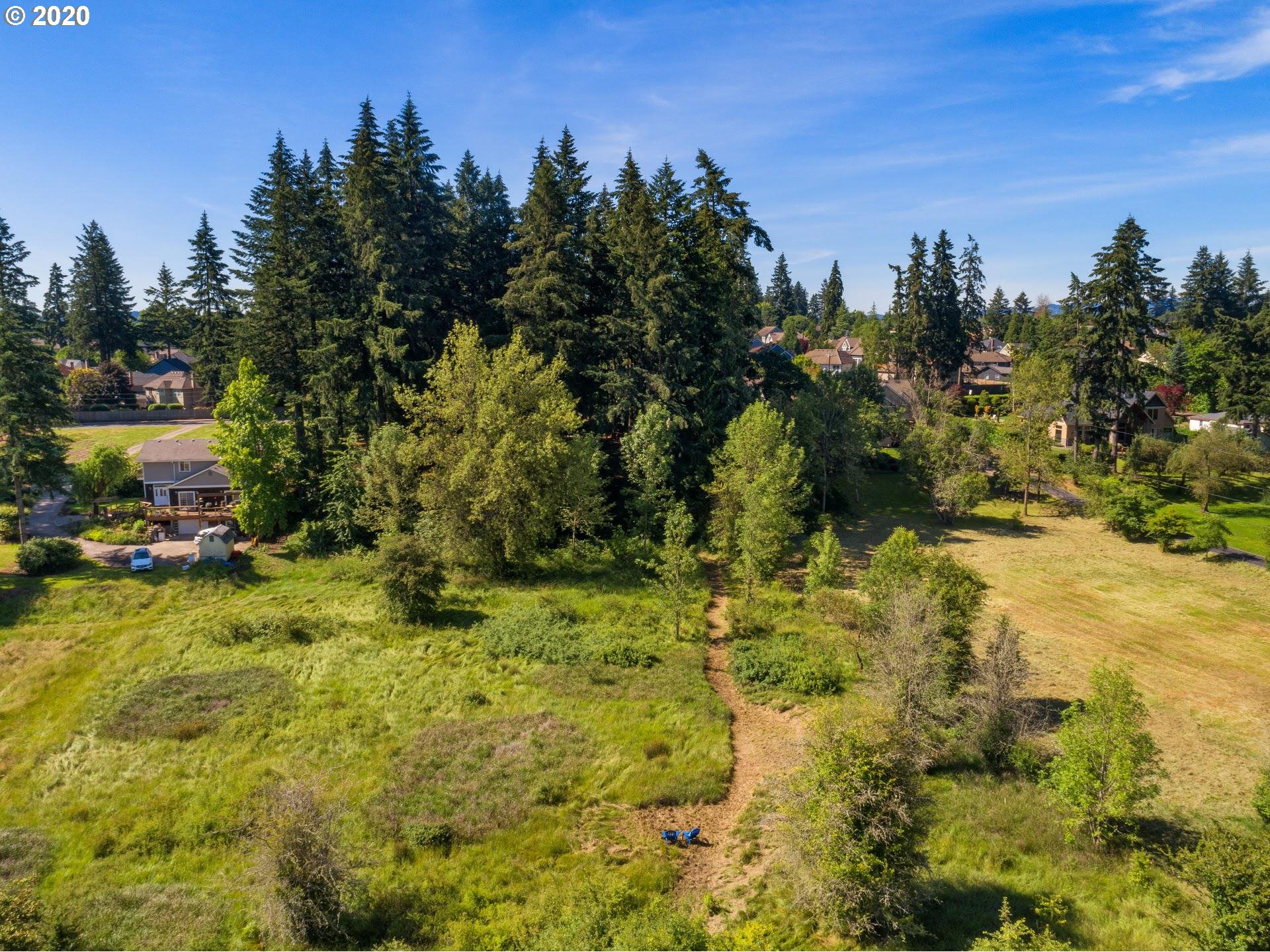 10675 Southwest Hazelbrook Road Tualatin, OR 97062 - Photo 30 of 32 Gallery Image 30