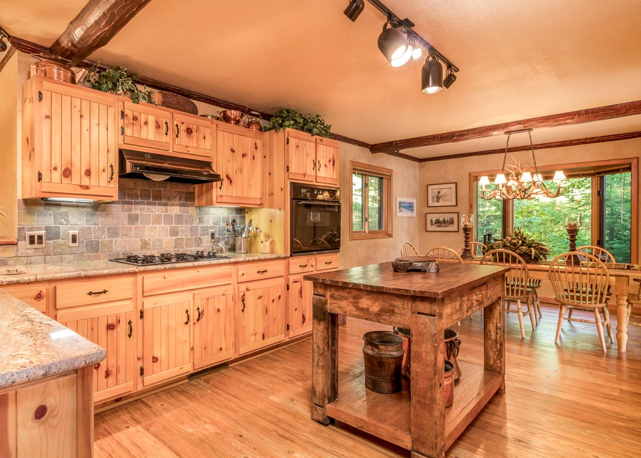 13791 Priest Point Lane Presque Isle, WI 54557 - Photo 15 of 47 Gallery Image 15