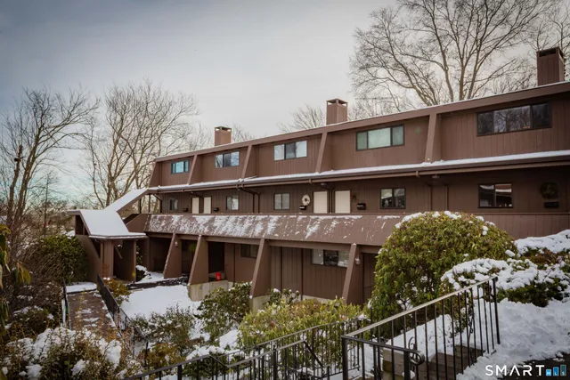 $400,000 | 151 Knapps Highway, Fairfield, CT 06825