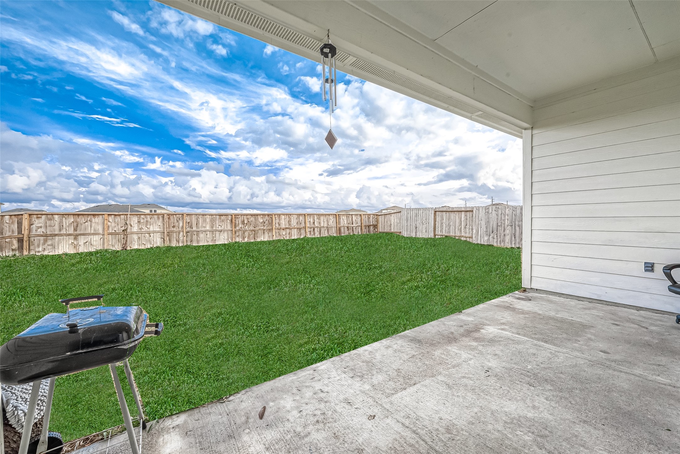 1815 Sandy Trail Lane Rosenberg, TX 77469 - Photo 39 of 47 a view of a garden with a large tree