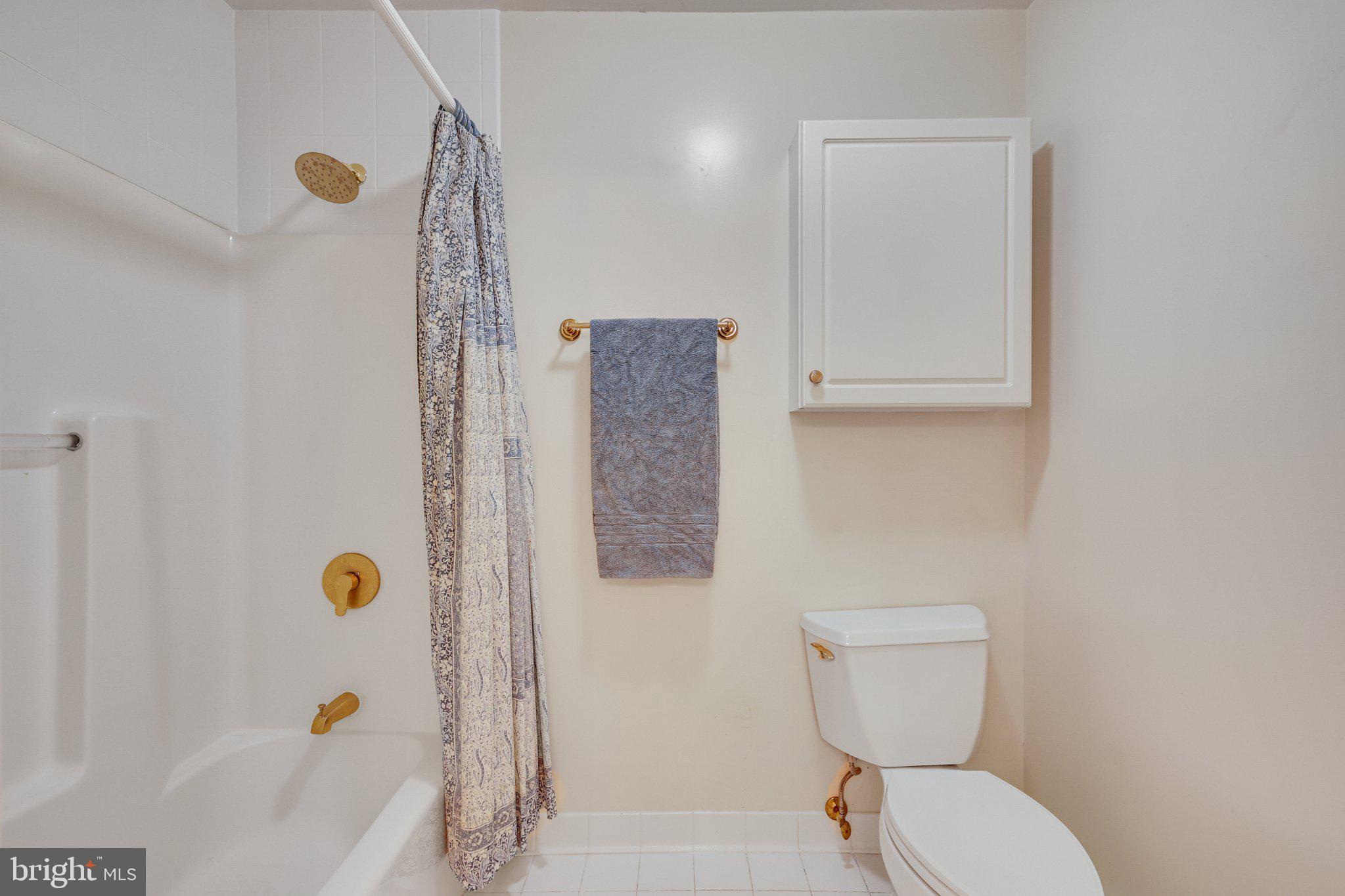 1427 Laurel Hill Road Vienna, VA 22182 - Photo 36 of 57 Bright and inviting bathroom oasis.