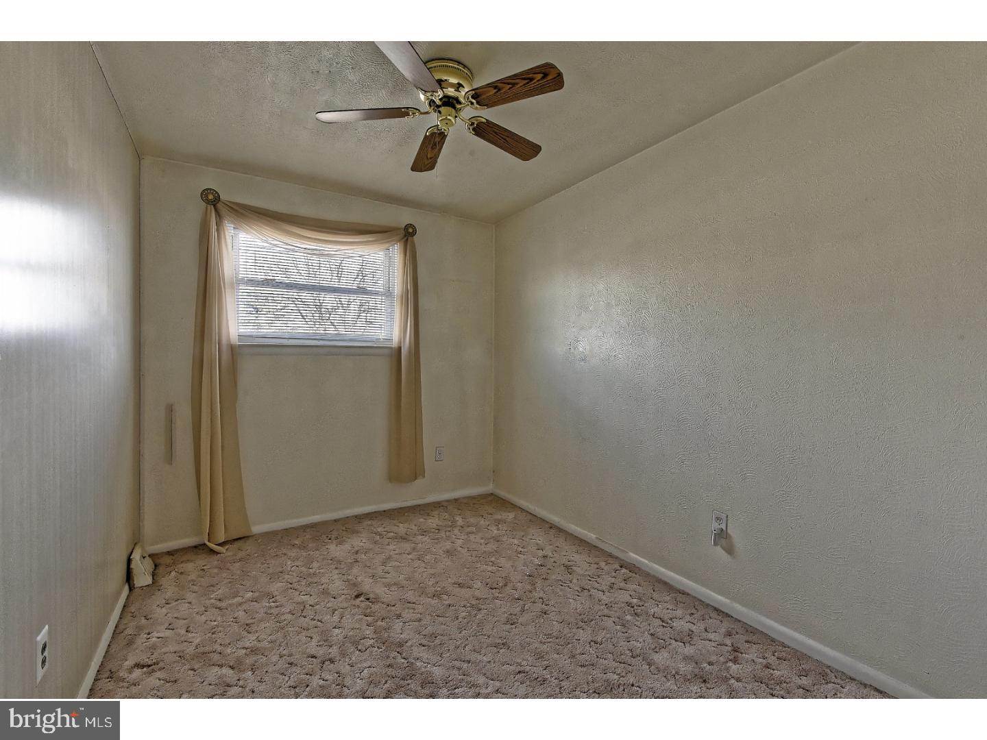 4213 Greenmount Road Philadelphia, PA 19154 - Photo 18 of 25 Gallery Image 18