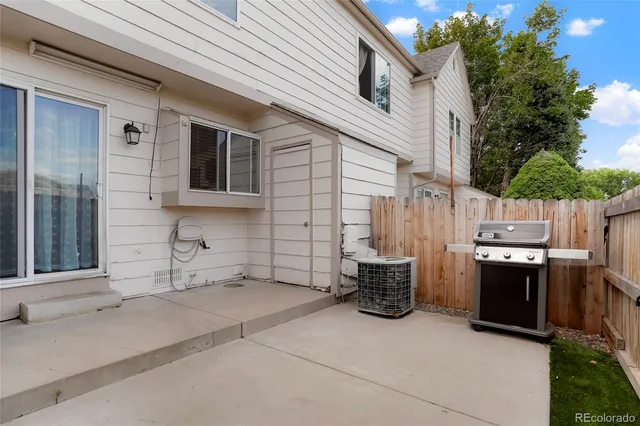 a view of a storage & utility room