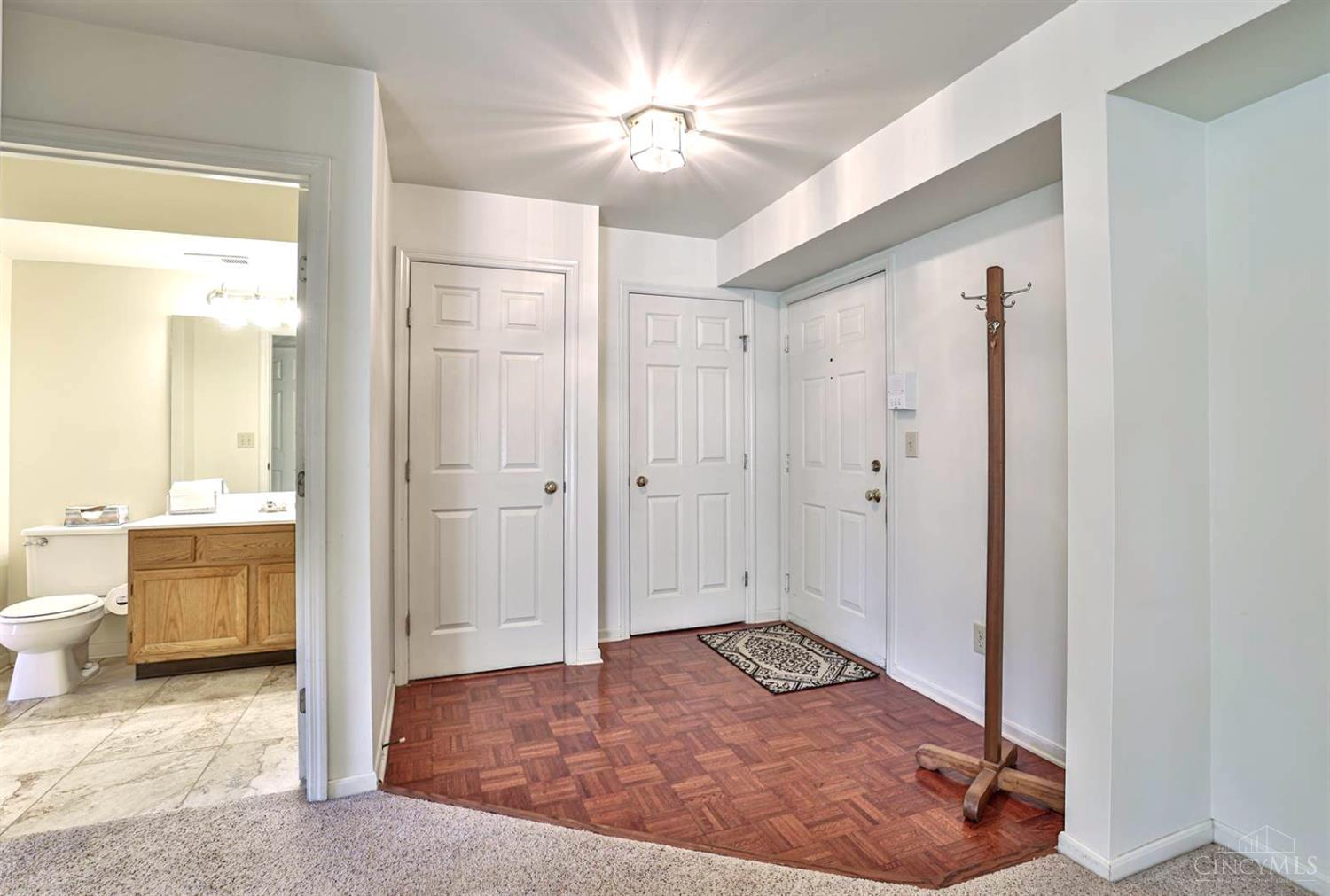 3986 Maplefield Court, Unit A Cincinnati, OH 45255 - Photo 5 of 41 Gallery Image 5