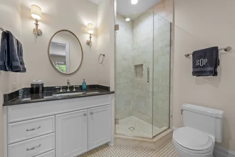 $3,375,000 | 1150 West Keswick Lane, Lake Forest, IL 60045