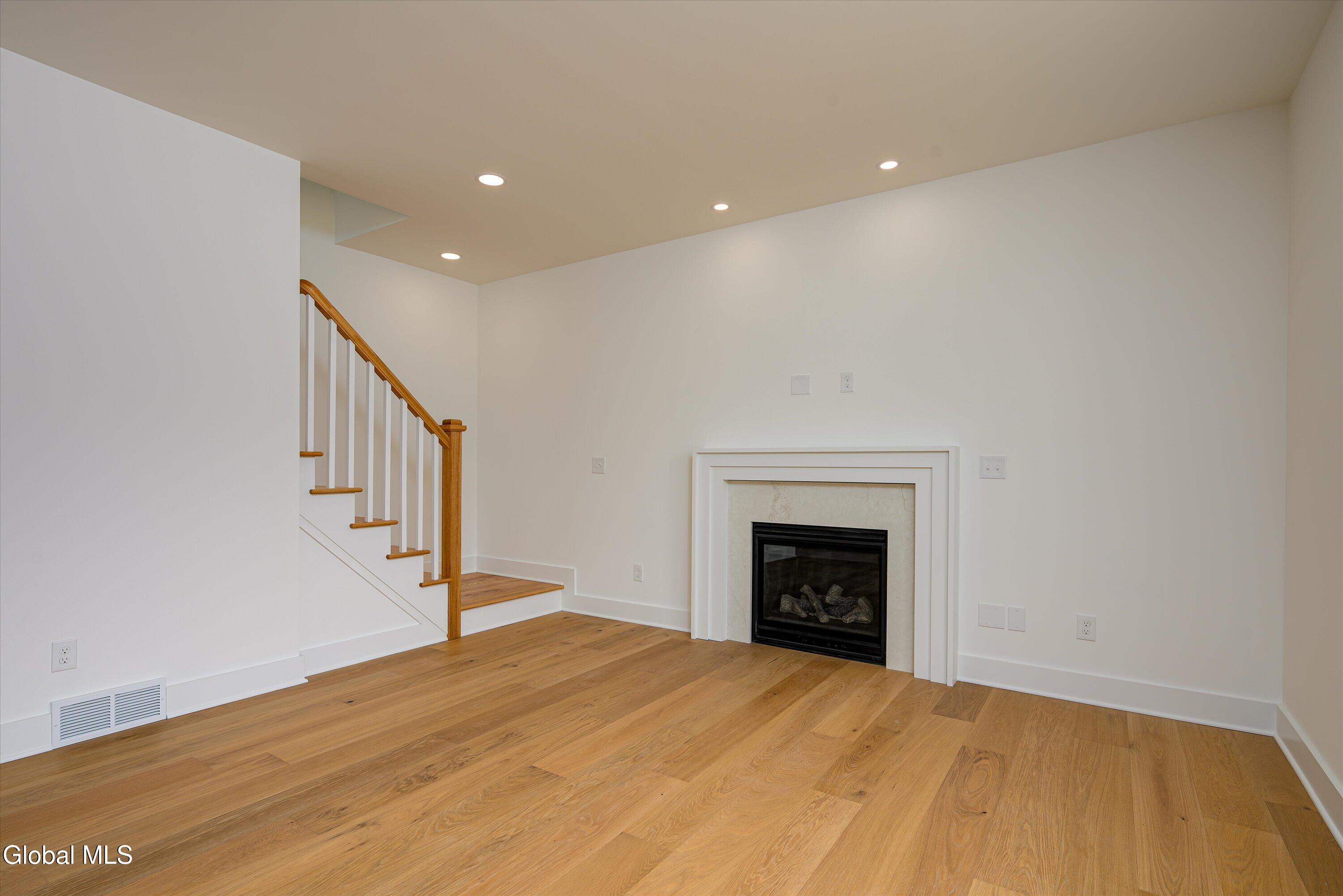 32 Mammoth Spring Road North Greenbush, NY 12198 - Photo 21 of 62 19-32 Mammoth Spring Rd-19