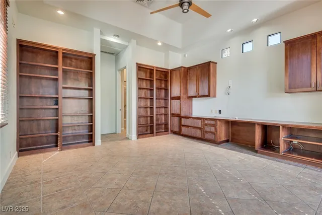 $11,000 | 628 Edgebrook Drive, Las Vegas, NV 89145