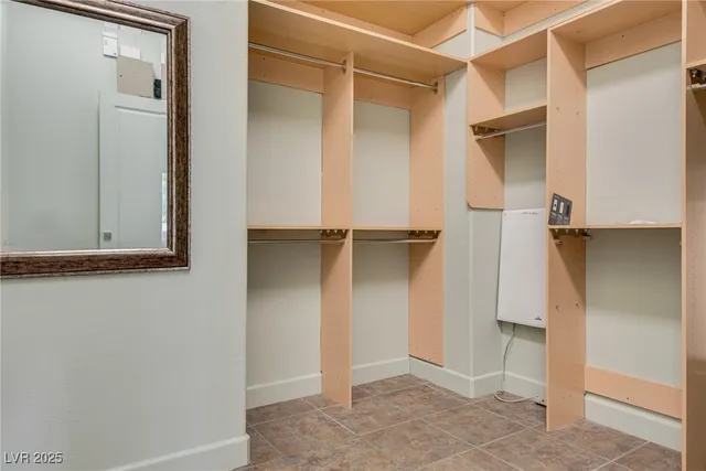 $11,000 | 628 Edgebrook Drive, Las Vegas, NV 89145