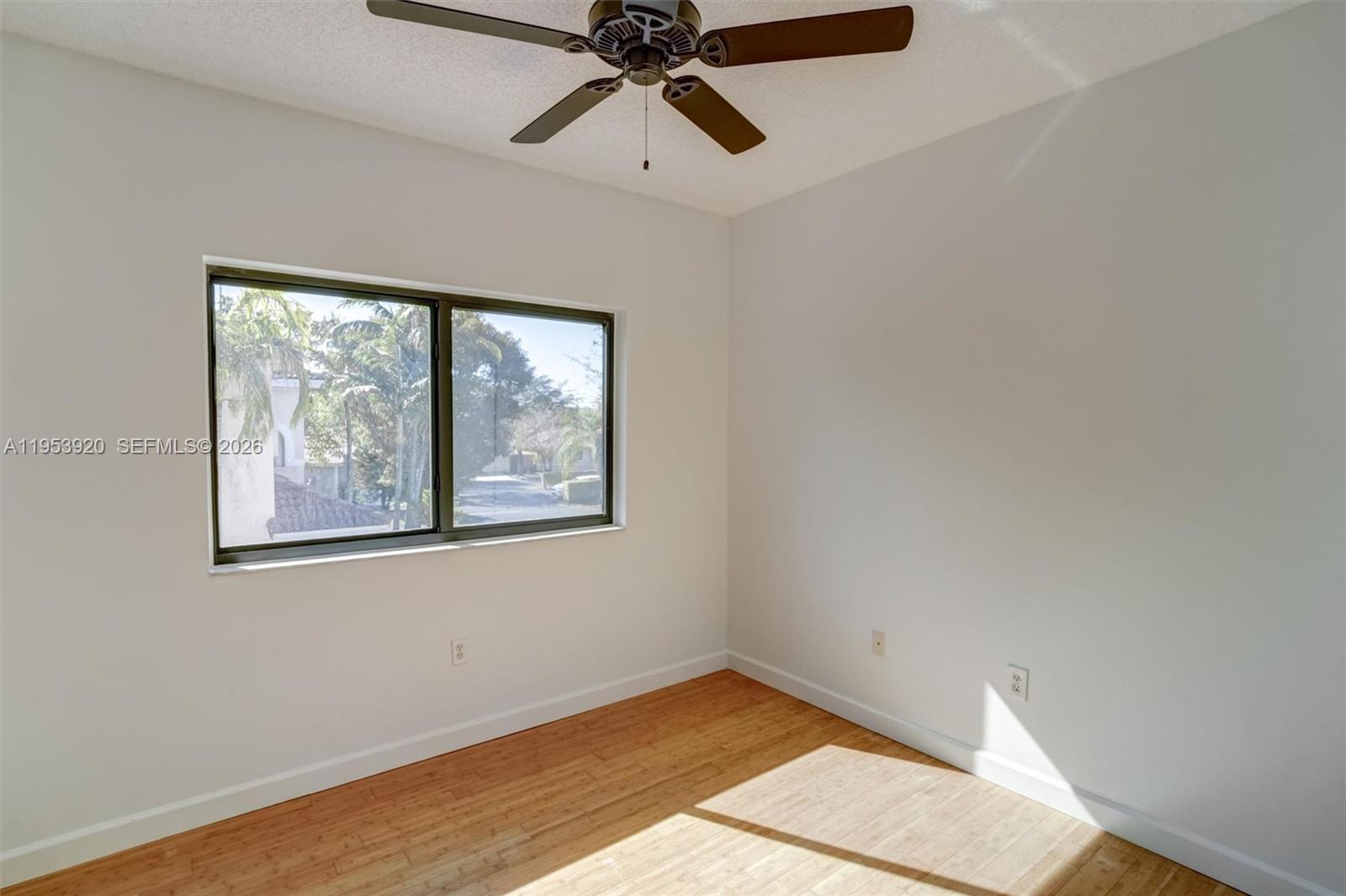 9053 Southwest 214th Street Cutler Bay, FL 33189 - Photo 20 of 45