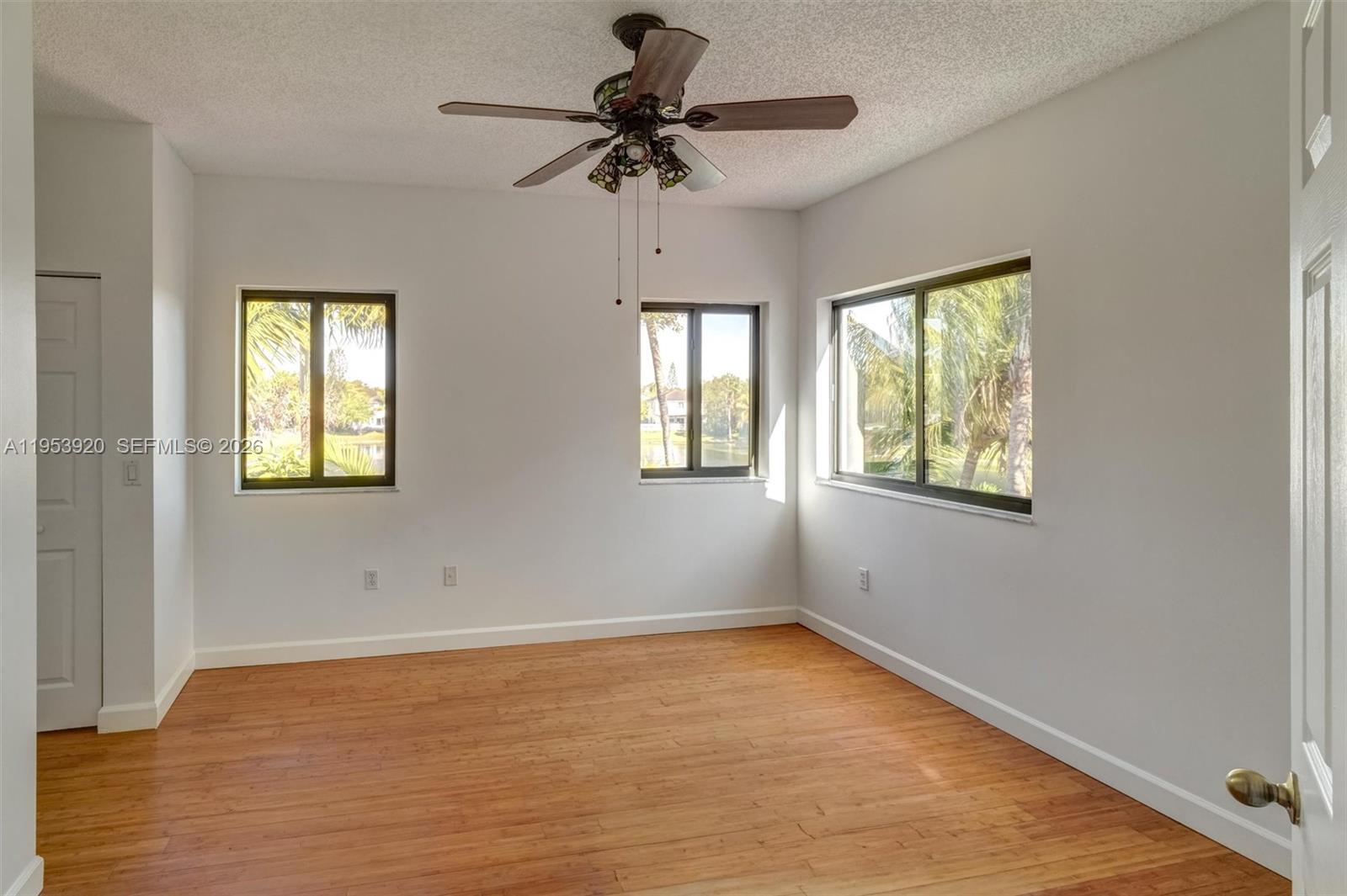 9053 Southwest 214th Street Cutler Bay, FL 33189 - Photo 30 of 45