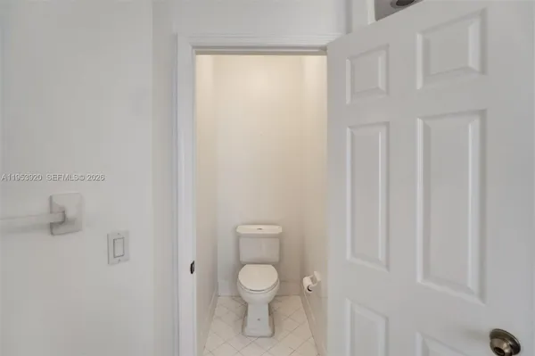 a bathroom with a toilet