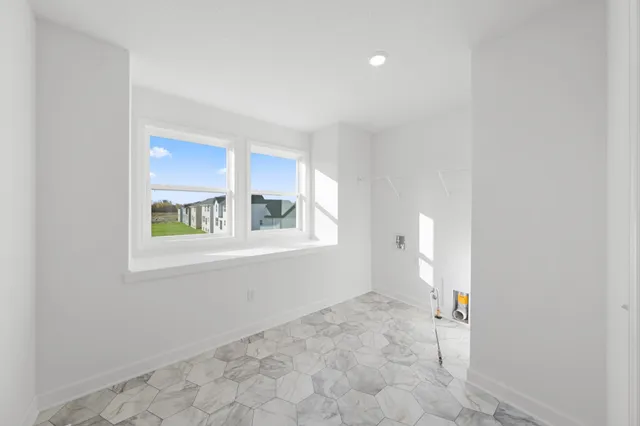 $526,525 | 10233 187th Avenue Northwest, Elk River, MN 55330