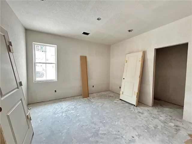 $749,900 | 3273 Rose Hill Lane, Bryan, TX 77808