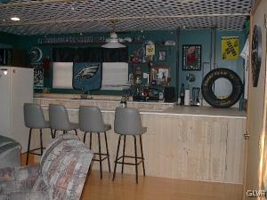 120 Gun Club Road Palmerton, PA 18071 - Photo 17 of 21 Wet bar