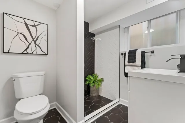 $389,000 | 8746 South Wood Street, Chicago, IL 60620