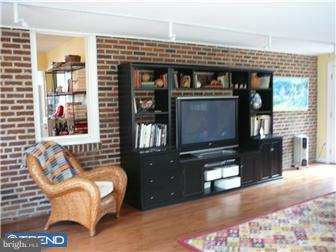 416 Lanfair Road Cheltenham, PA 19012 - Photo 7 of 11 Gallery Image 7