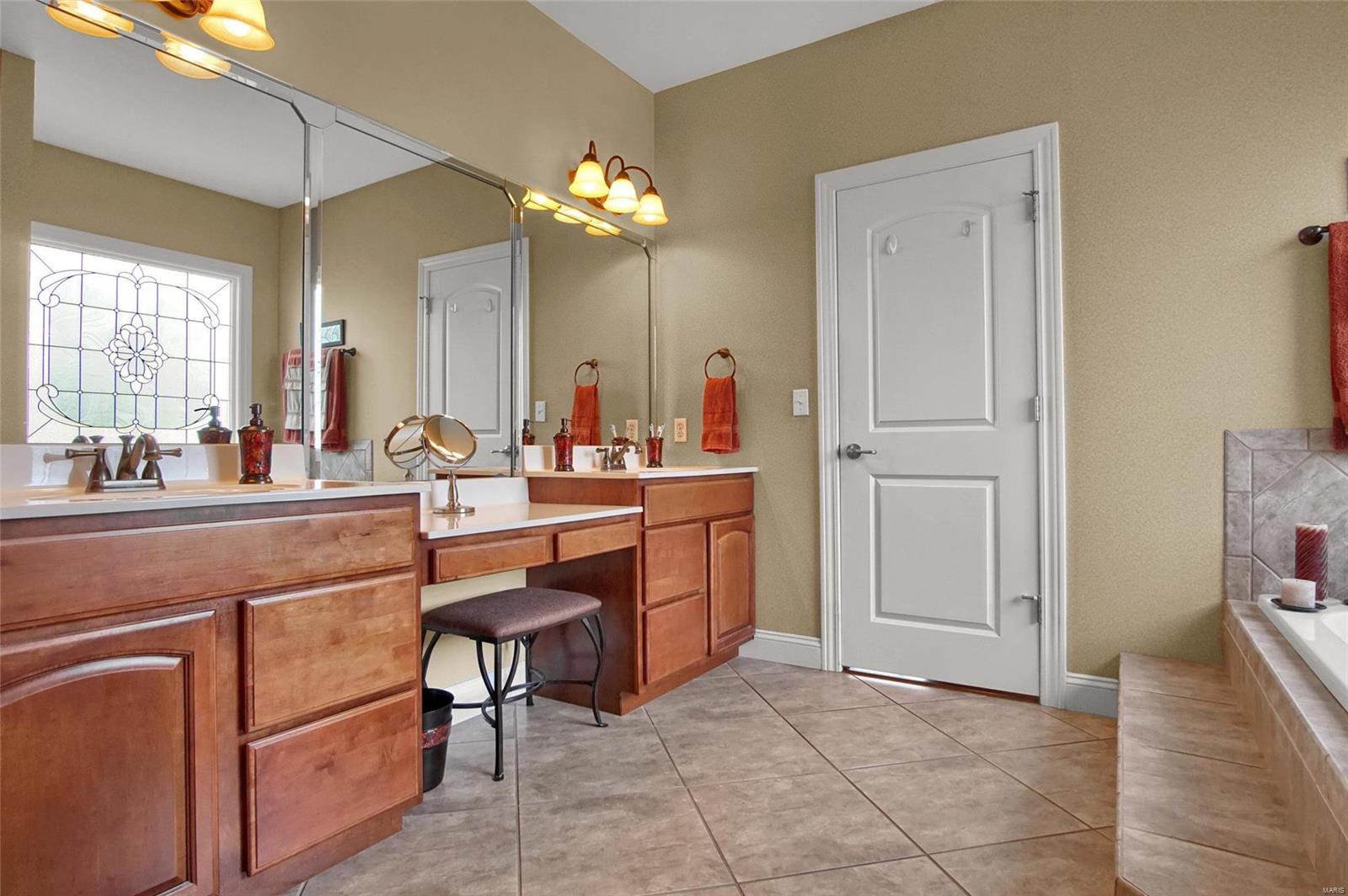 9606 Fruit Road Alhambra, IL 62001 - Photo 14 of 33