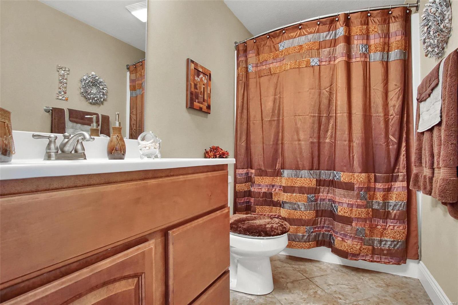 9606 Fruit Road Alhambra, IL 62001 - Photo 24 of 33