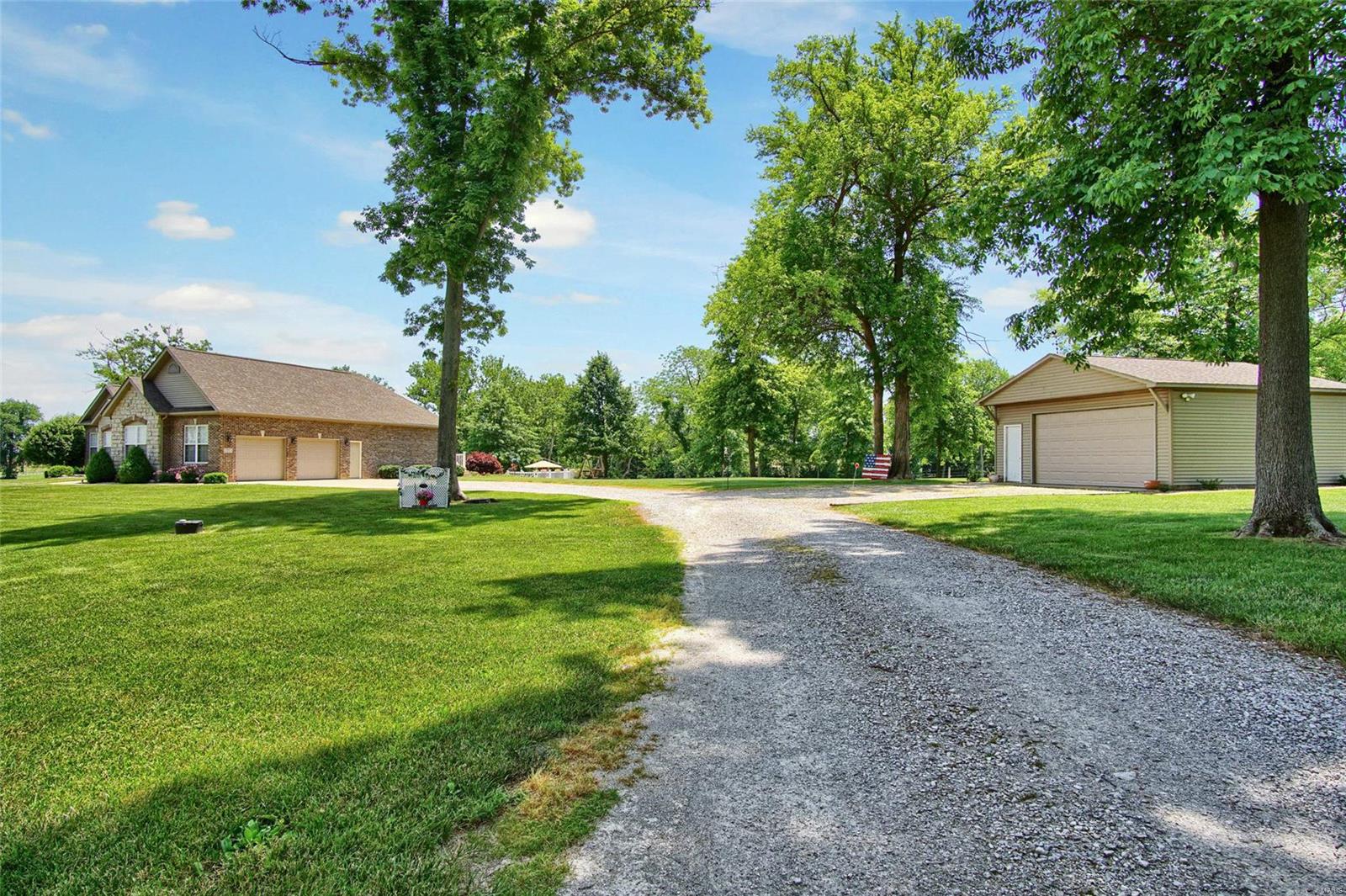 9606 Fruit Road Alhambra, IL 62001 - Photo 29 of 33