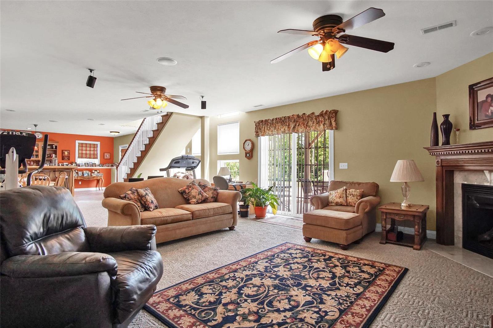 9606 Fruit Road Alhambra, IL 62001 - Photo 4 of 33