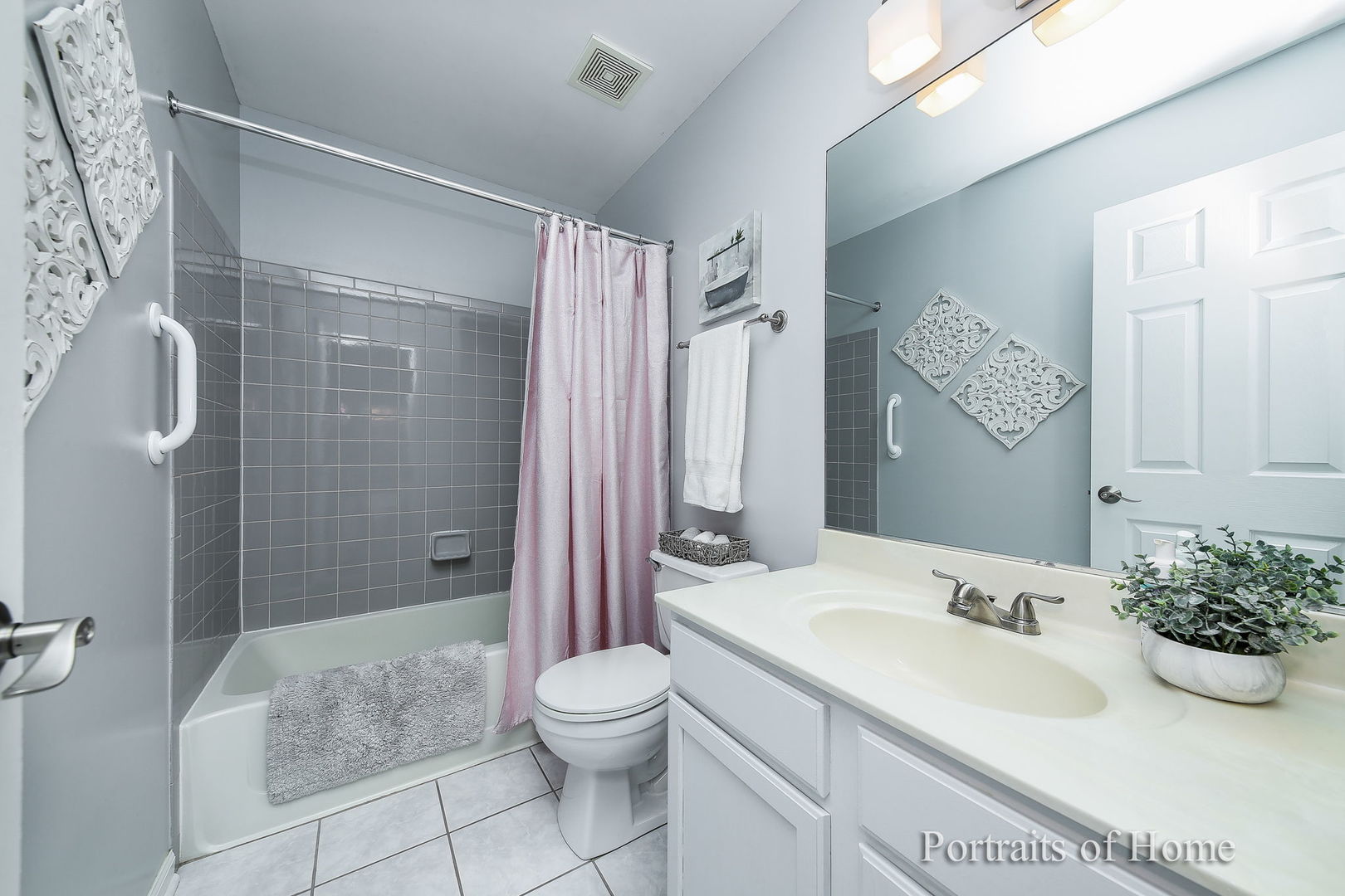 1001 Horizon Ridge Lake In The Hills, IL 60156 - Photo 12 of 20