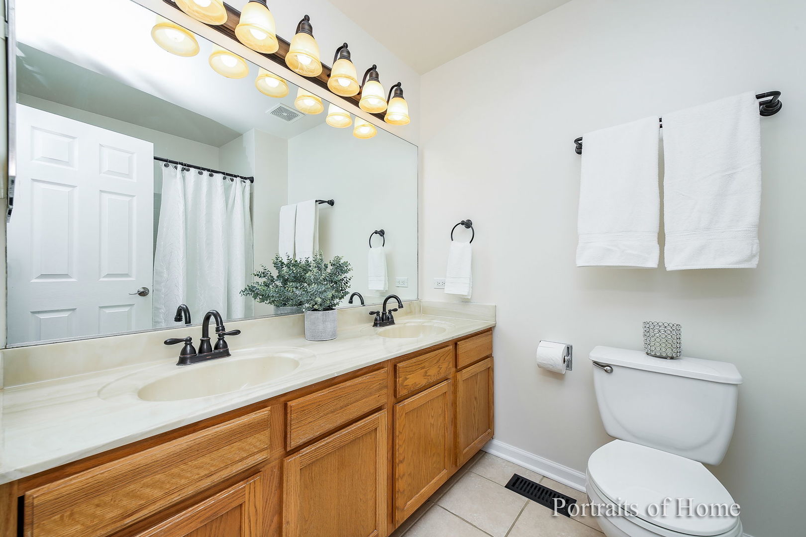 1001 Horizon Ridge Lake In The Hills, IL 60156 - Photo 16 of 20