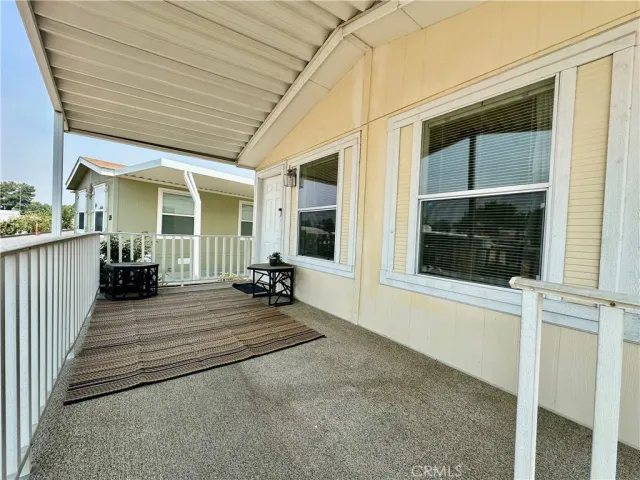 a view of a house with porch